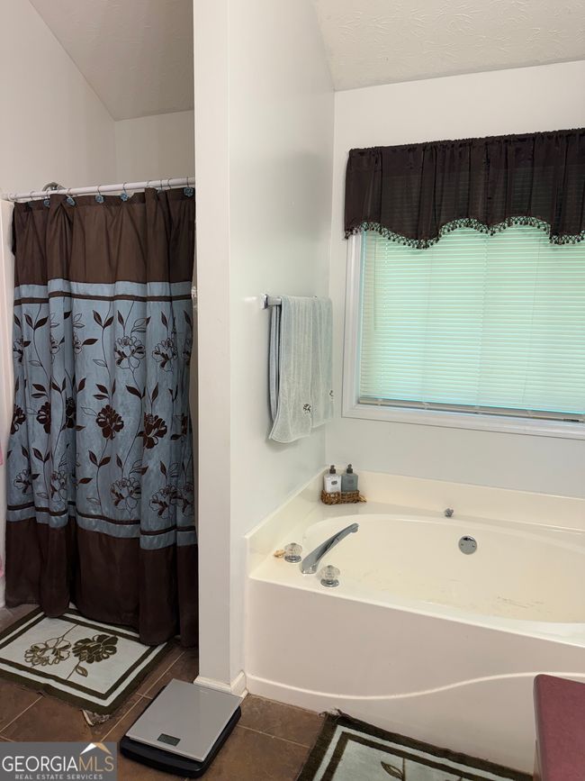1432 Eagles Nest Cir, House other with 4 bedrooms, 3 bathrooms and null parking in Carrollton GA | Image 13