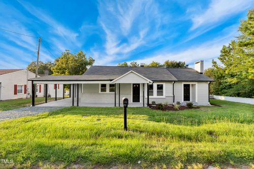 525 E Stewart St, Coats, NC, 27521-9654 | Card Image