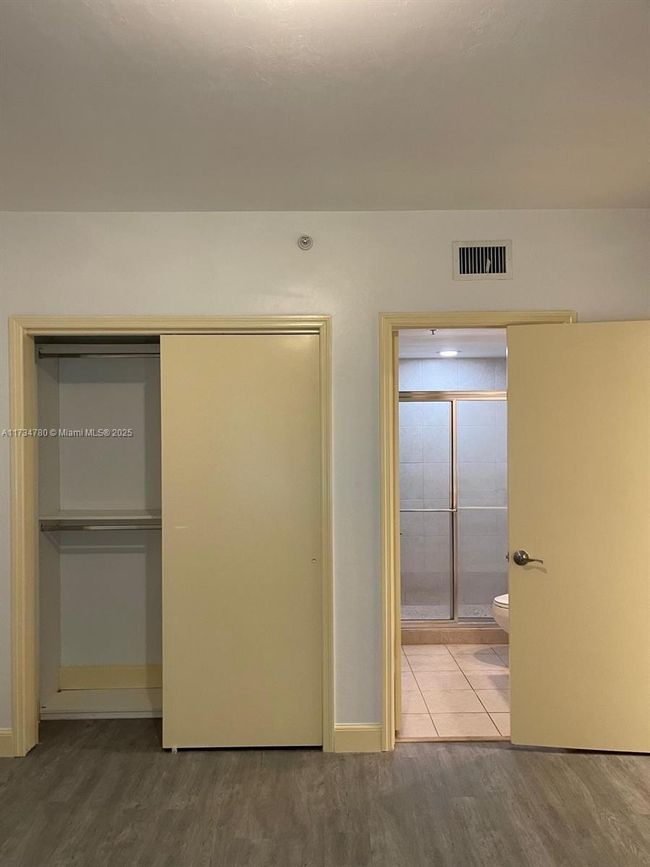 APT-1103 - 15051 Royal Oaks Ln, Condo with 3 bedrooms, 3 bathrooms and null parking in North Miami FL | Image 29