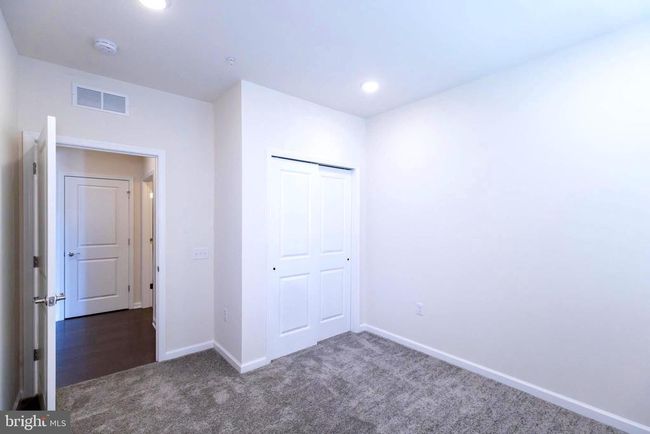 211 - 1 Culvert Dr, Condo with 2 bedrooms, 2 bathrooms and null parking in PRINCETON JUNCTION NJ | Image 12