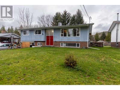 4712 Gair Ave, House other with 5 bedrooms, 3 bathrooms and null parking in Terrace BC | Image 1