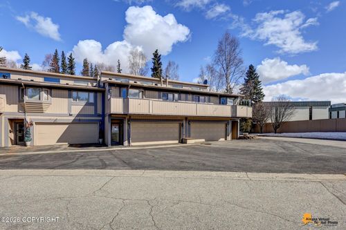 2629 Kelsan Cir, Anchorage, AK, 99508-4053 | Card Image