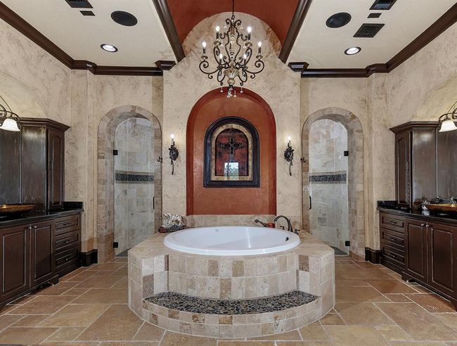 27410 Shores Ct, House other with 6 bedrooms, 7 bathrooms and 4 parking in Spring TX | Image 20