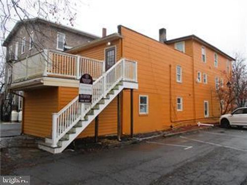 apt-1-101 Delaware Rd, Riegelsville, PA, 18077-7005 | Card Image