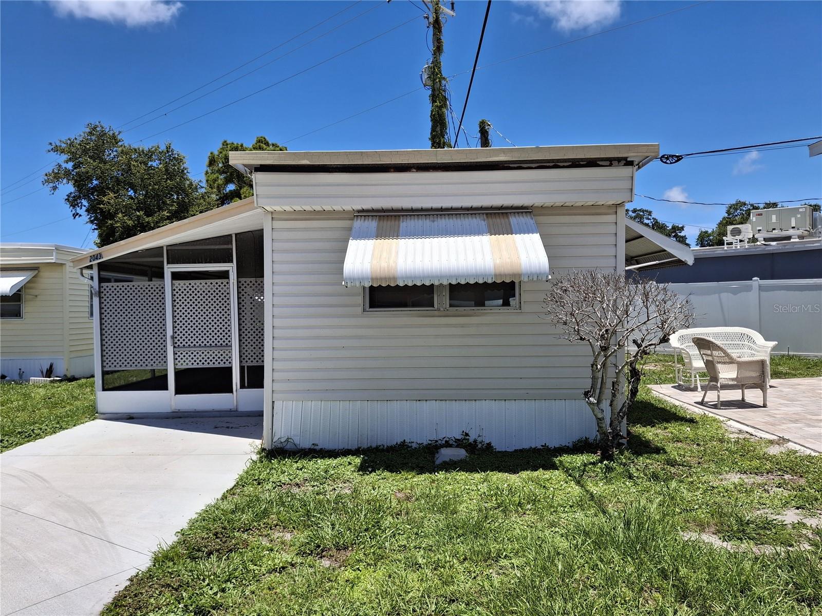 Sun Home St, Sarasota, FL 34231