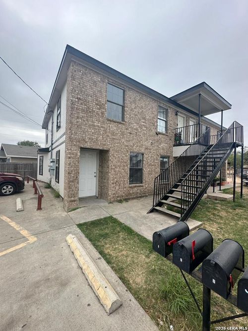 1-837 Medina, Eagle Pass, TX, 78852 | Card Image
