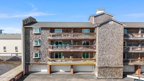 unit-102-306 Lake Park Boulevard S, Carolina Beach, NC, 28428 | Card Image