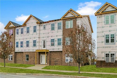 623 Commonwealth Drive, Yorktown, VA, 23693 | Card Image