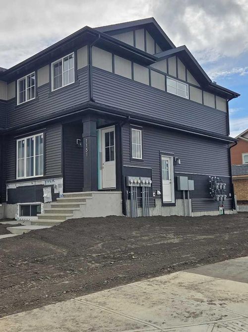 1151 Cobblestone Blvd Sw, Airdrie, AB, T4B5W3 | Card Image