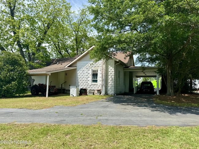 Exterior- Back Carports | Image 7