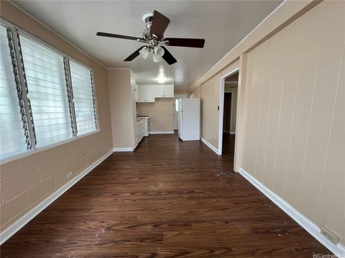 apt-a-718 Hoawa St, Honolulu, HI, 96826-4257 | Card Image