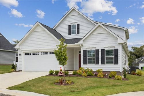 105 Stoney Inlet Ct, Williamsburg, VA, 23185-5886 | Card Image