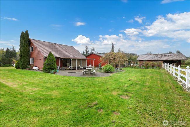 141 E Deer Creek Rd, House other with 3 bedrooms, 4 bathrooms and 12 parking in Shelton WA | Image 27