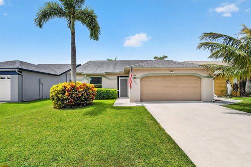 5052 Arbor Glen Circle, Lake Worth, FL, 33463 | Card Image