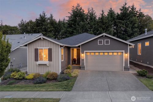 8551 Vashon Dr Ne, Lacey, WA, 98516-1375 | Card Image