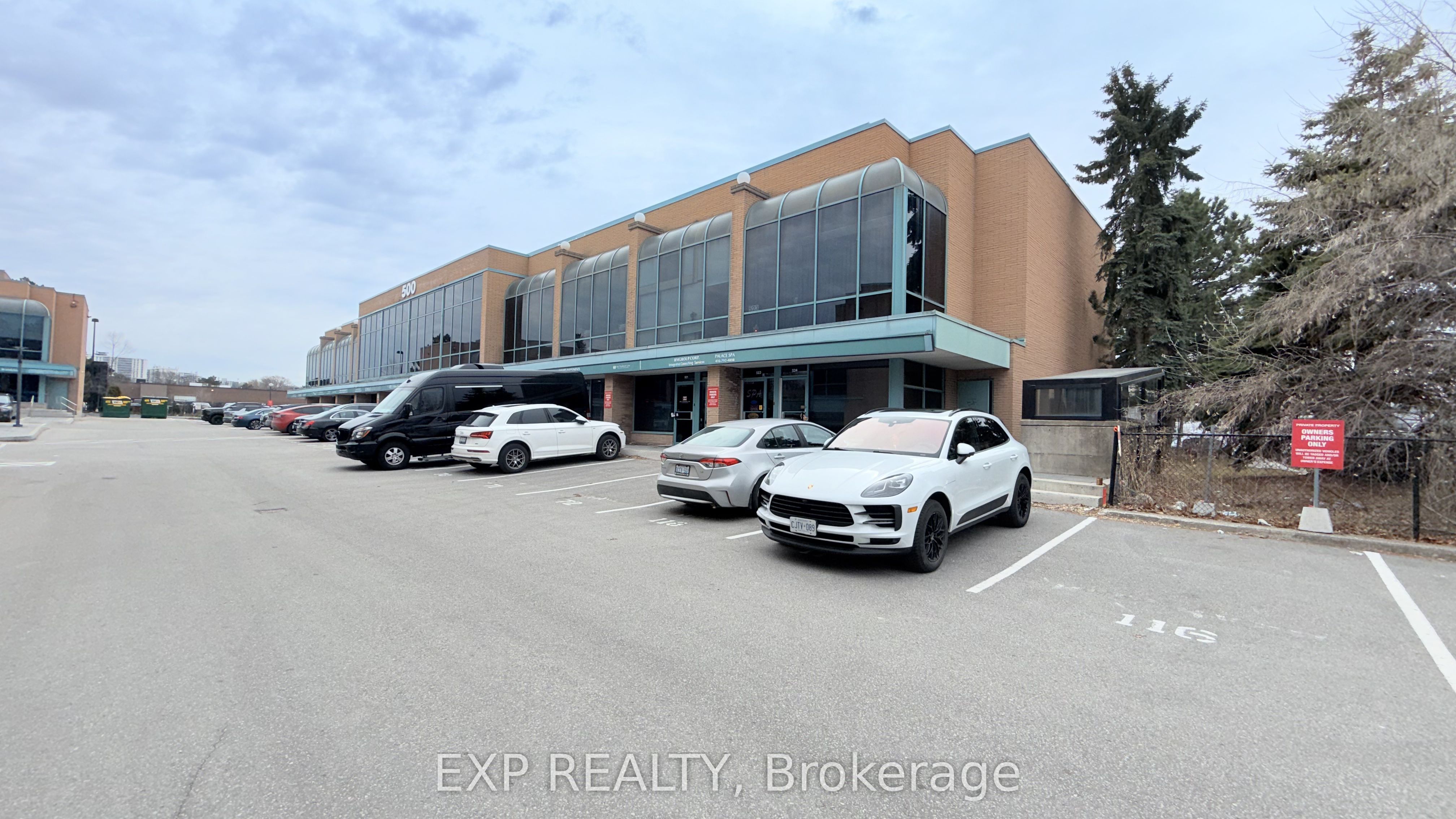Commercial Sale in Toronto C13