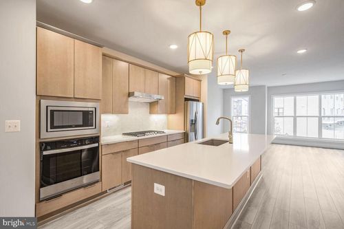22894 Copper Tree Ter, ASHBURN, VA, 20148-5208 | Card Image