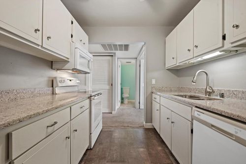 222-425 W Willow Court Court, Fox Point, WI, 53217 | Card Image