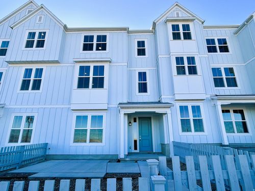 7059 W South Jordan Pkwy, South Jordan, UT, 84009-1907 | Card Image