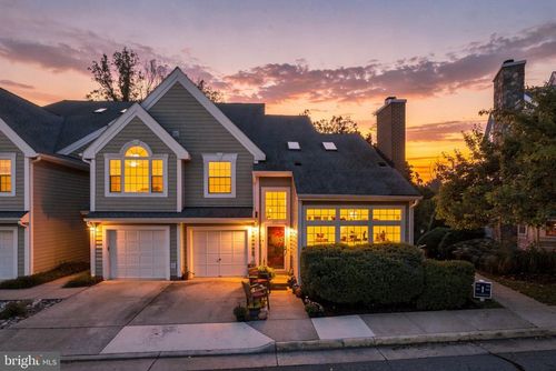 312 Overlook Dr, OCCOQUAN, VA, 22125-7743 | Card Image