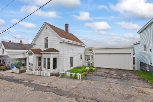 770 4th Ave, Berlin, NH, 03570-1612 | Card Image