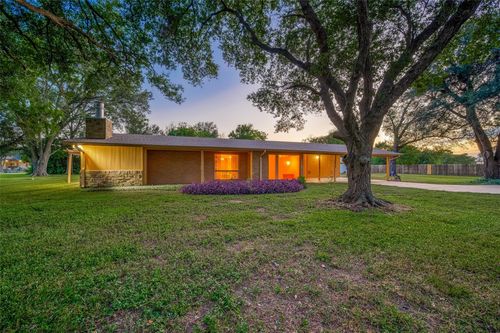 14438 Highway 36, Needville, TX, 77461-9267 | Card Image
