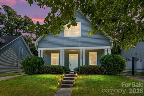 1226 Rising Oak Dr, Charlotte, NC, 28206-2988 | Card Image