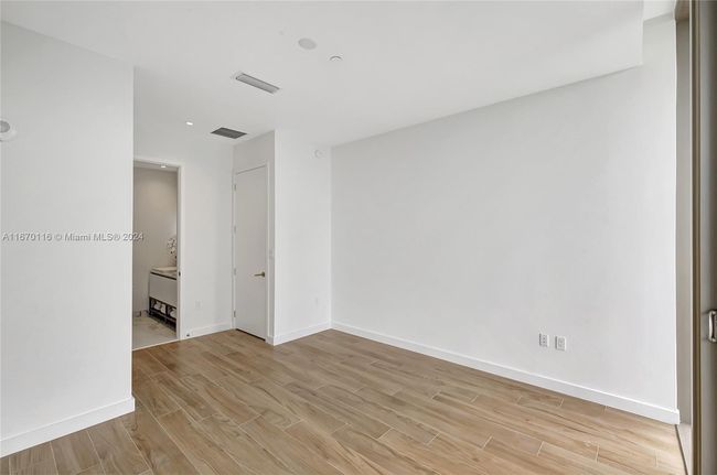 APT-1409 - 2655 S Bayshore Dr, Condo with 2 bedrooms, 3 bathrooms and null parking in Coconut Grove FL | Image 23