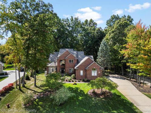 1713 Gleneagles, Highland, MI, 48357-4785 | Card Image