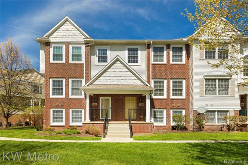 788 Eagle Dr, Fenton, MI, 48430-4168 | Card Image