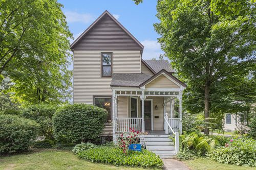 30 E Pierce St, Coldwater, MI, 49036-1408 | Card Image
