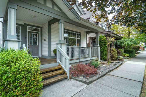 19232 68a Ave, Surrey, BC, V4N0B6 | Card Image