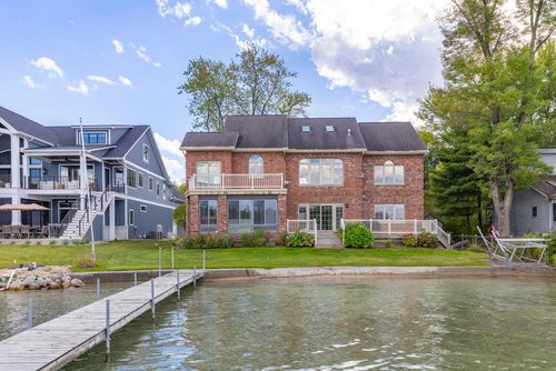 21344 Carlton Ave, Cassopolis, MI, 49031-8306 | Card Image