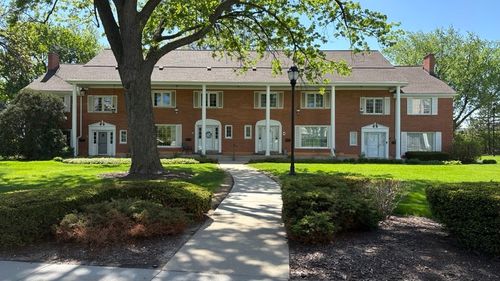 23 N Tower Rd, Oak Brook, IL, 60523-1103 | Card Image