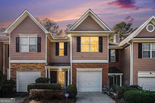 29 Oak Green Dr, Lawrenceville, GA, 30044-7355 | Card Image