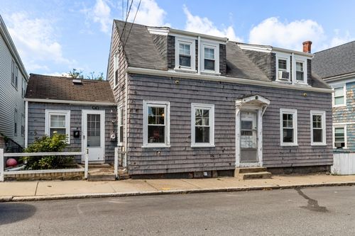 3 Old Morton St, Boston, MA, 02126-2926 | Card Image