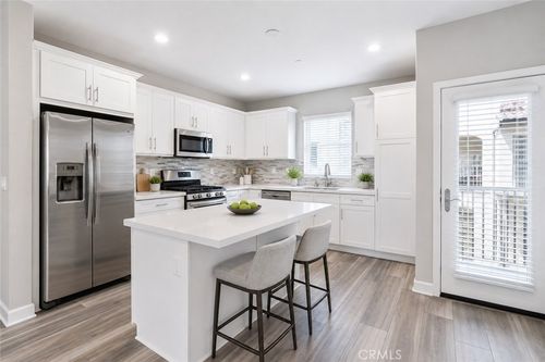 11011 Logan Way, San Diego, CA, 92129-2080 | Card Image