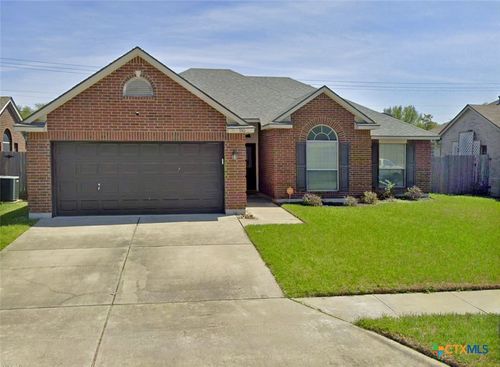330 Macon Creek, Victoria, TX, 77901 | Card Image