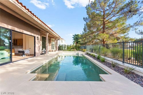 8649 Robinson Ridge Dr, Las Vegas, NV, 89117-5807 | Card Image