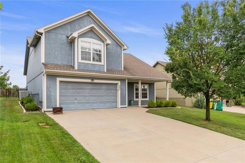 486 S 137th St, Bonner Springs, KS, 66012-5203 | Card Image