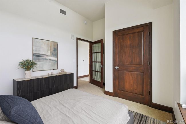 APT-1404 - 2990 E 17 Th Ave, Condo with 2 bedrooms, 2 bathrooms and 1 parking in Denver CO | Image 30