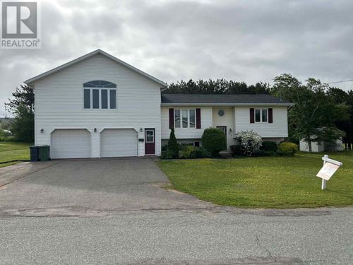 323 Norman Dr, Summerside, PE, C1N5X9 | Card Image
