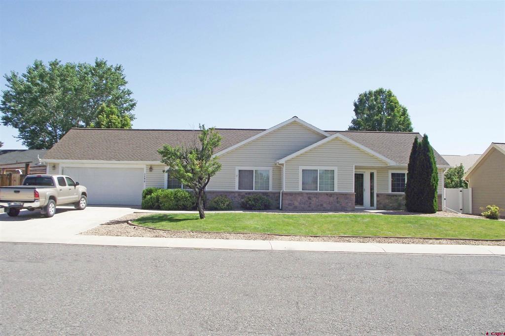 Ravens Crest Dr, Montrose, CO 81401