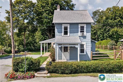 4171 Reliance St, Whitehall, PA, 18052-1913 | Card Image