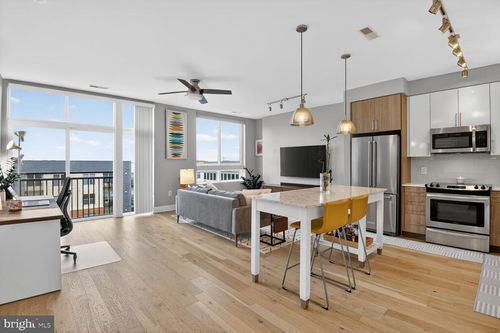 unit-539-145 Riverhaven Dr, OXON HILL, MD, 20745-1071 | Card Image