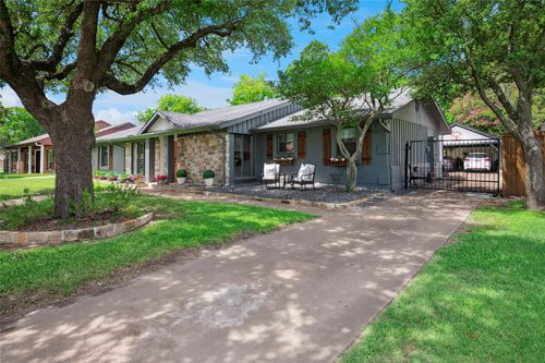 3314 Brookhaven Club Dr, Farmers Branch, TX, 75234-3732 | Card Image