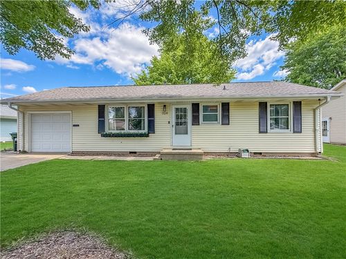 1104 S 23rd St, Mattoon, IL, 61938-5016 | Card Image