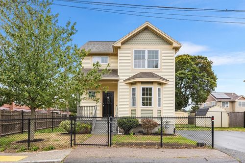 15 Orange Ct, Lynn, MA, 01902-2252 | Card Image