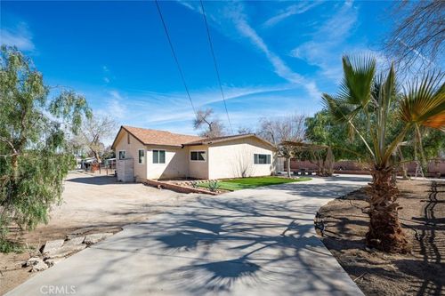 9857 E Avenue S10, Littlerock, CA, 93543-2323 | Card Image