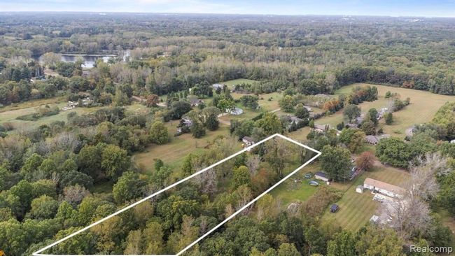48795 Wear Rd, Home with 2 bedrooms, 1 bathrooms and null parking in Sumpter Twp MI | Image 8